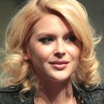 Renee Olstead