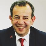 Tanju Özcan