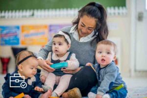 Estoy buscando niñera para cuidar a mis hijos por las noches